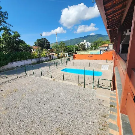 0001.08 - Maranduba - Apto - 2 Dormitorio - 8 Pessoas - 2 Quadras Do Mar - Piscina - Wi-Fi Ubatuba Exterior foto
